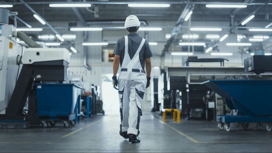 CNI: 25 de 29 setores industriais permanecem pessimistas em agosto