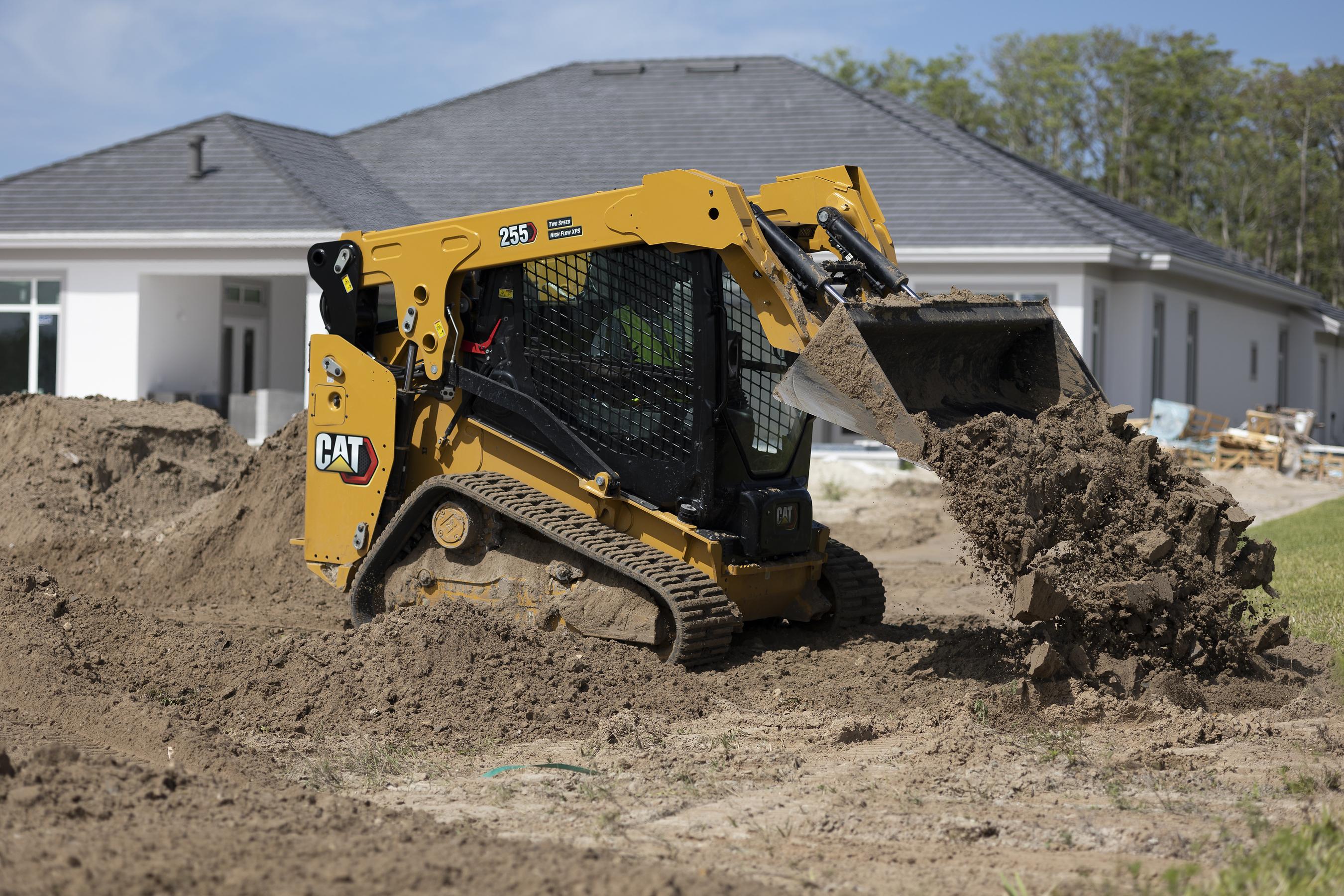 Caterpillar planeja fábrica de US$ 1 bilhão para equipamentos compactos